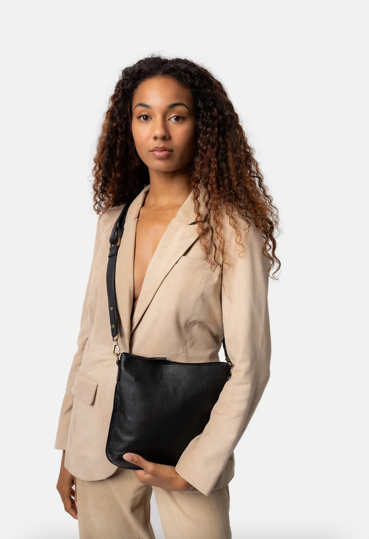 Redesigned - Fillis medium - Svart