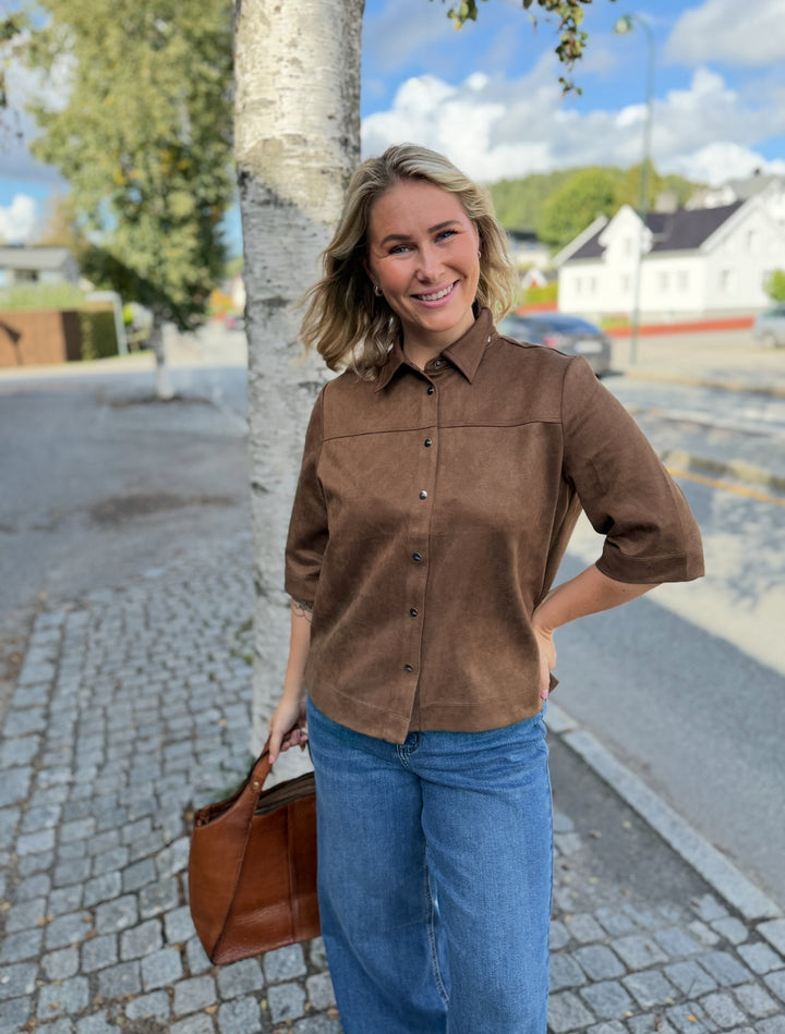 Cecil - Velours Skjortejakke i "semsket skinn look"