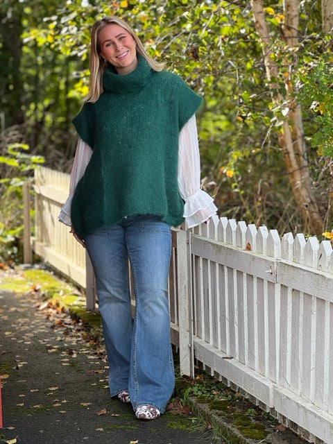 Black Colour - BCBJOERK Høyhalset vest - Grønn