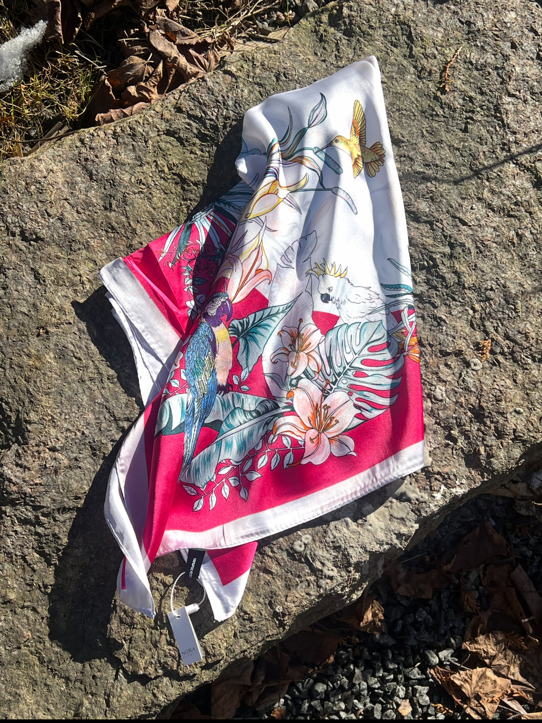 NORA Norway - Bandana skjerf - summer trophy pink