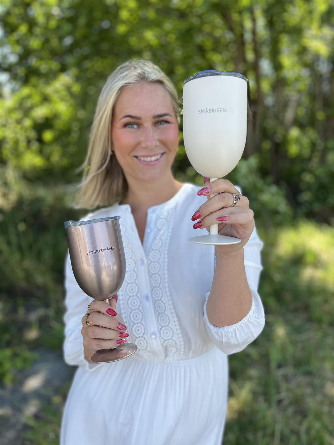 Pictureit - Termo vinglass med tekst "STYRKEDRÅPER"