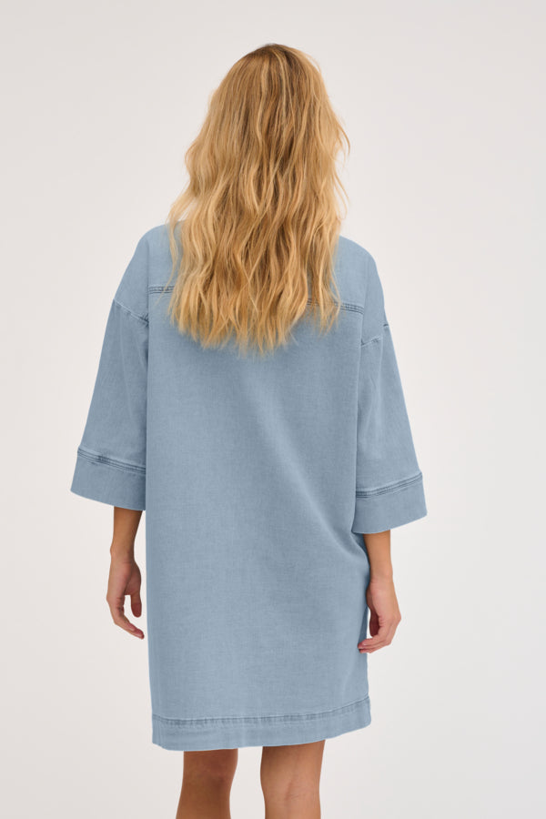MY ESSENTIAL WARDROBE - LaraMW DenimKjole 115