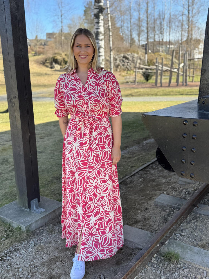 Kaffe Clothing - KAMira plain weave Kjole