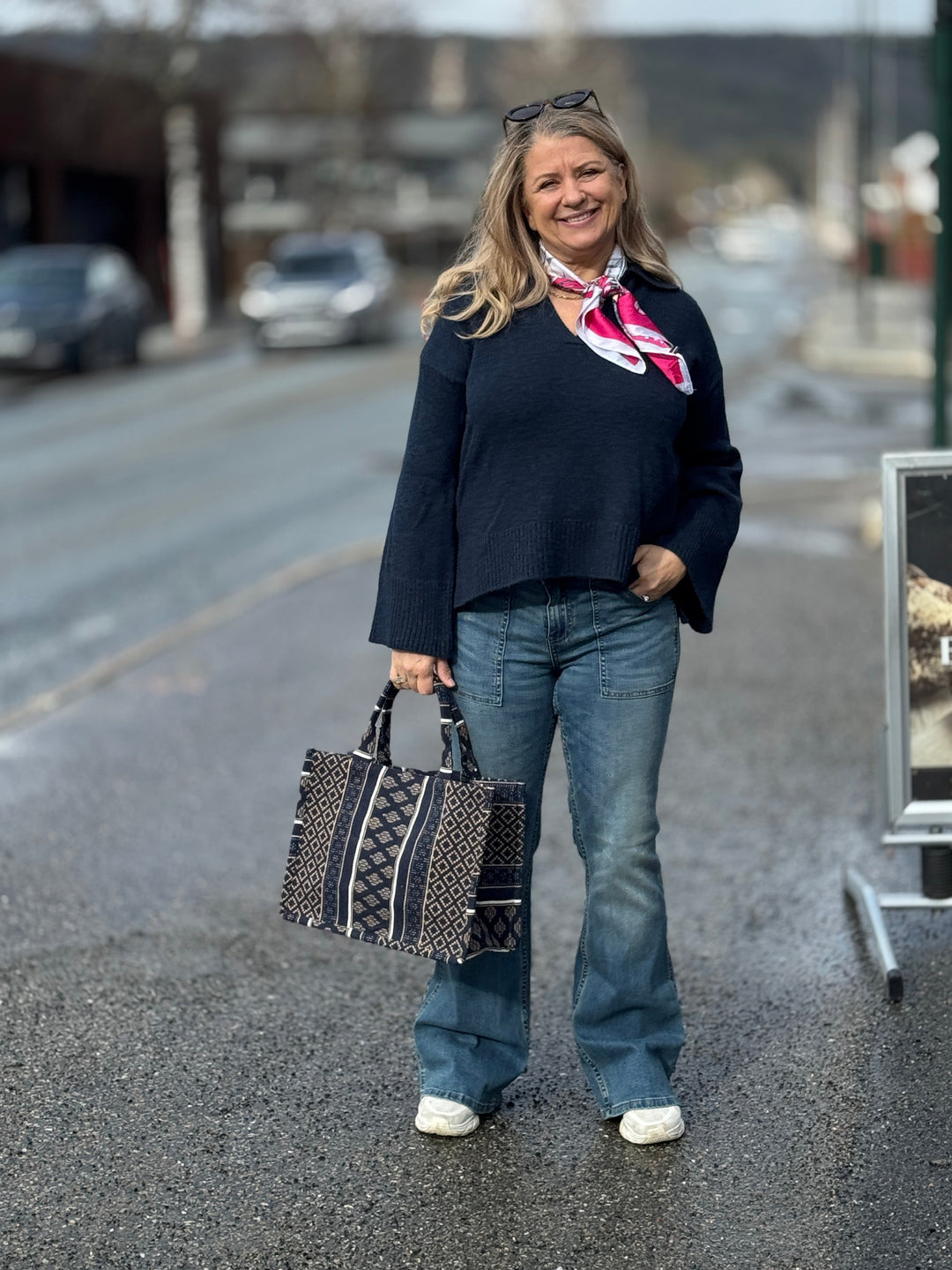 STJEL STILEN - Linda antrekk