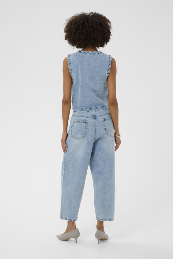 Culture - CUtialia Ancieta Brodert Vest