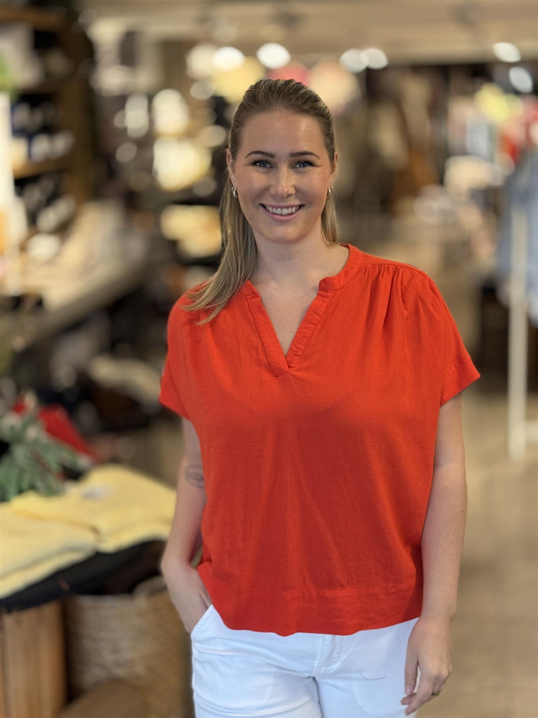 Kaffe Clothing - KAMILIA SL Bluse - Poppy Red
