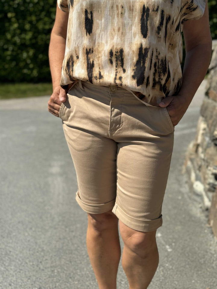 Culture - CuAlba Shorts - Beige