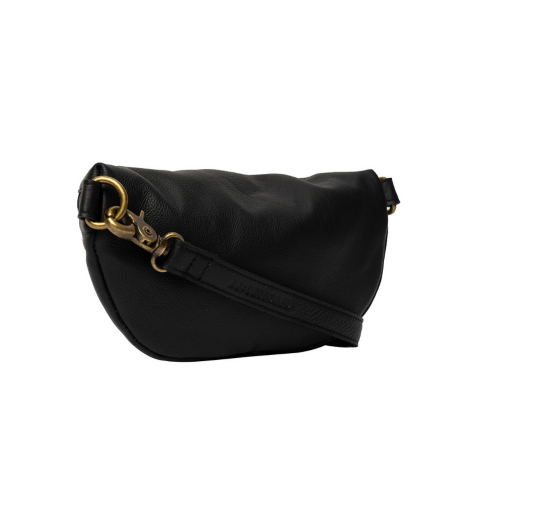 Redesigned - Gisela Bumbag - svart