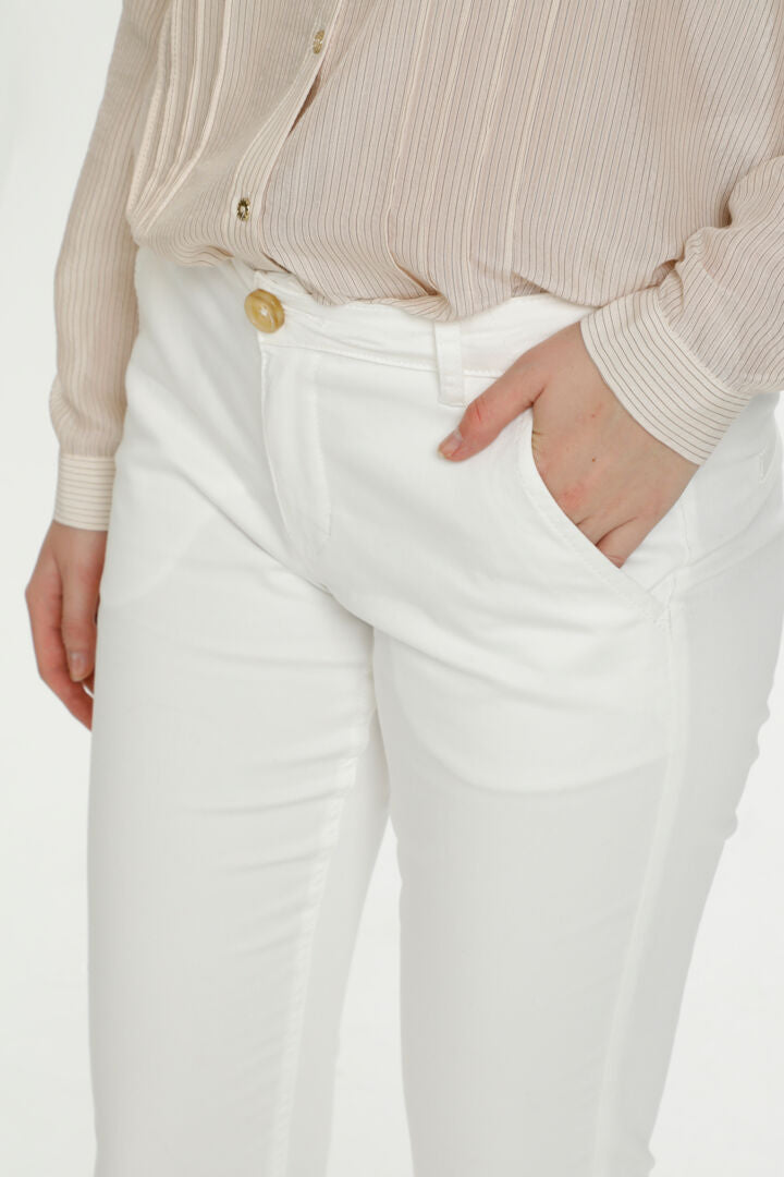 Culture - CUalba cropped Bukse Malou Fit - Hvit