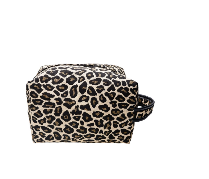 Black color - BCNYLA Washbag - leo