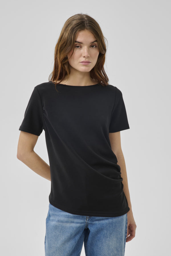 MY ESSENTIAL WARDROBE - MWHelle Asymmetric Tee - Svart