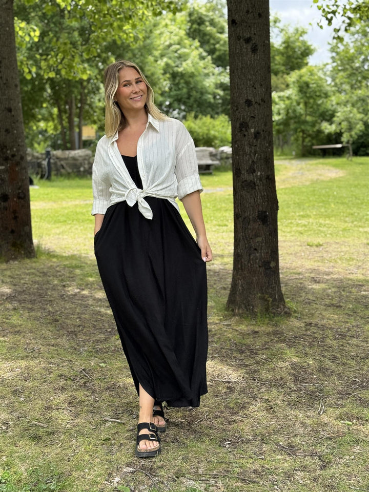 MY ESSENTIAL WARDROBE - DiasMW Nelly stroppe kjole