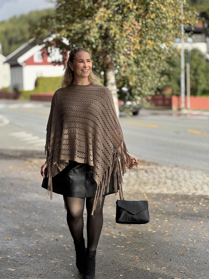 Cream - CRAlpah Poncho
