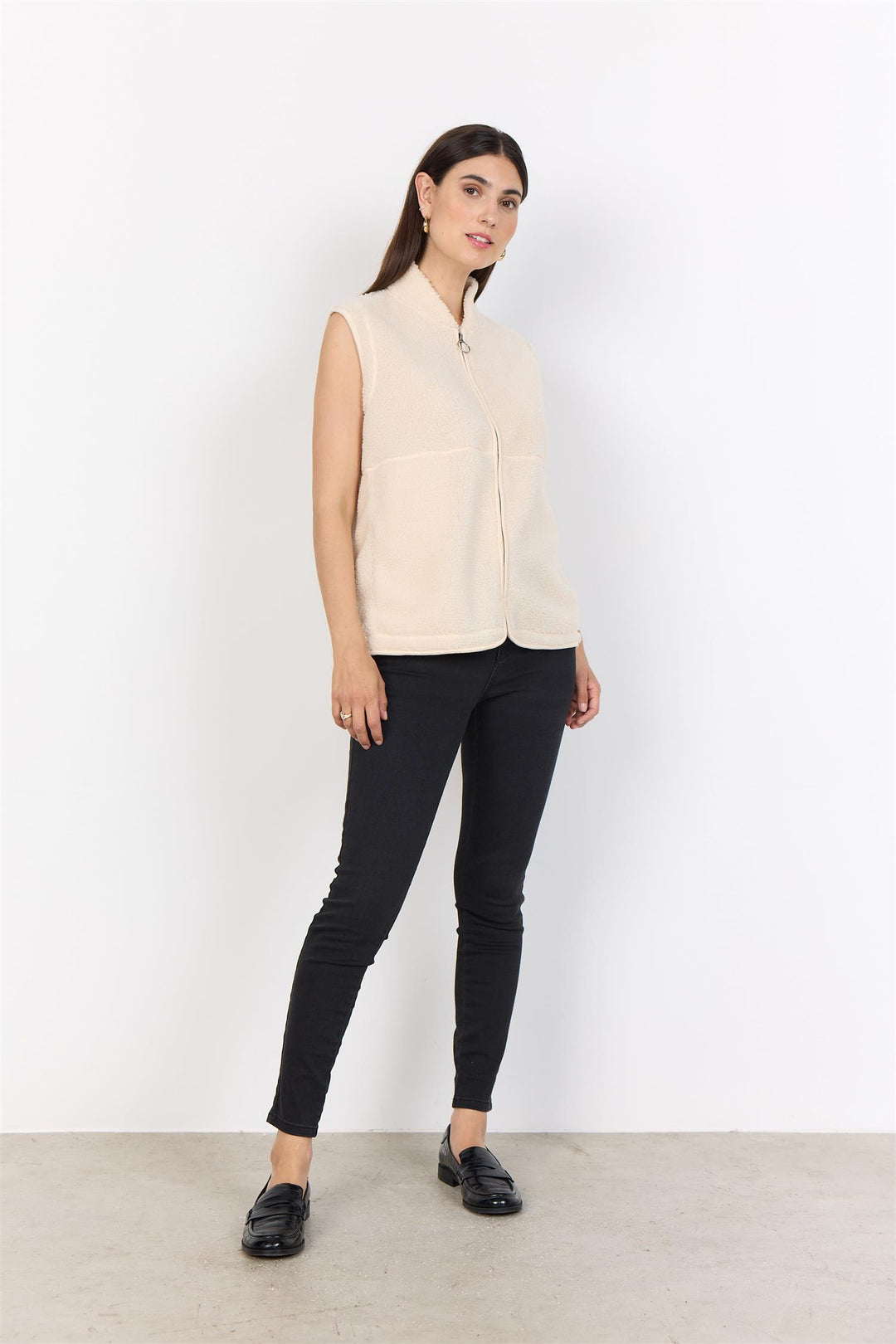 soyaconcept - SC-ONYX 3 TeddyVest - Kremhvit