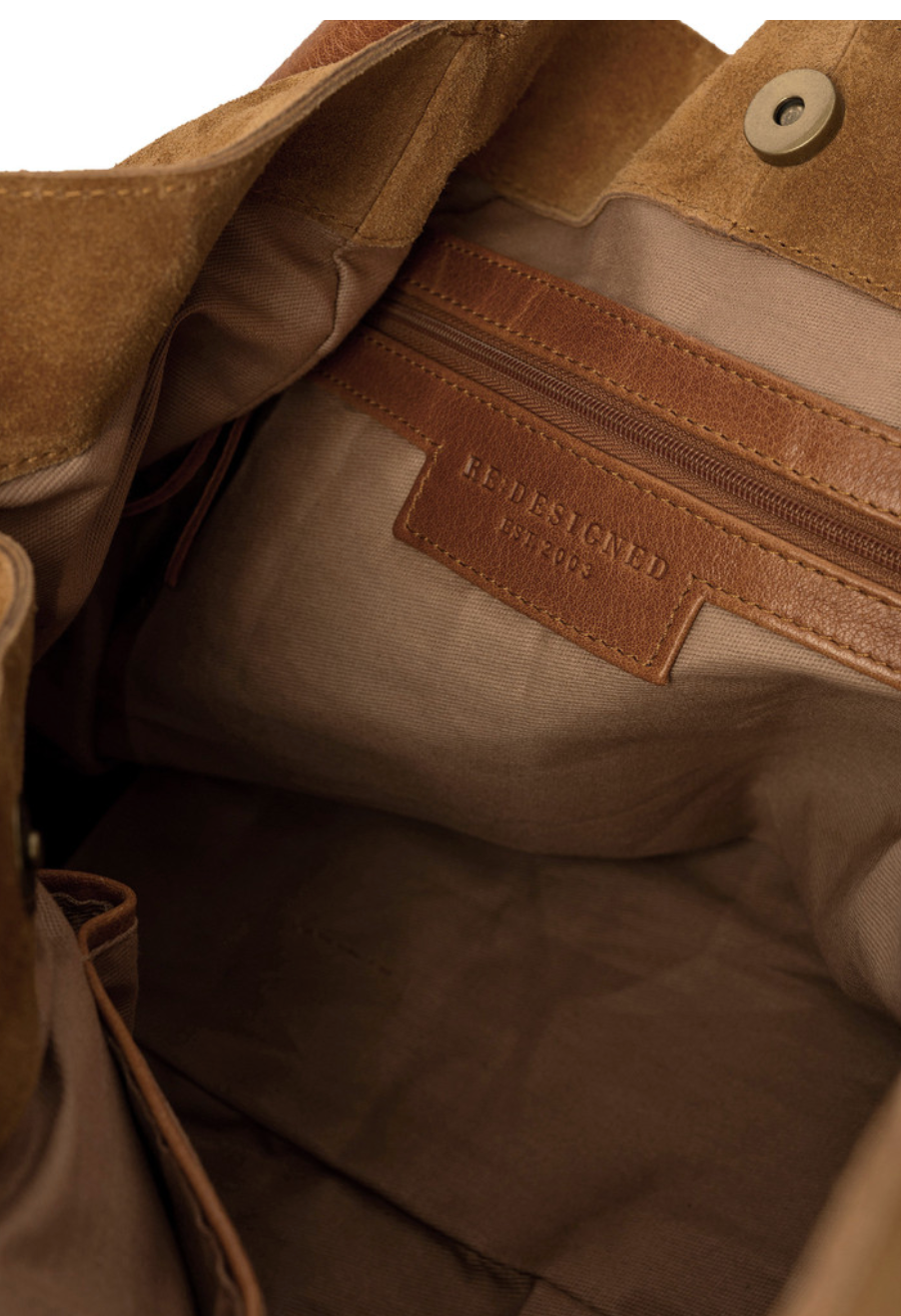 Redesigned - Meno Semsket Skinnveske - Valnøtt