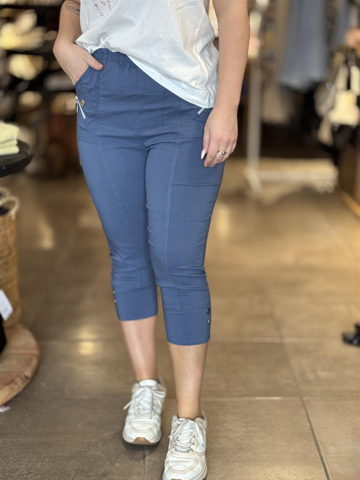 Drøbak Motehus - Cherry berry capribukse - Indigo