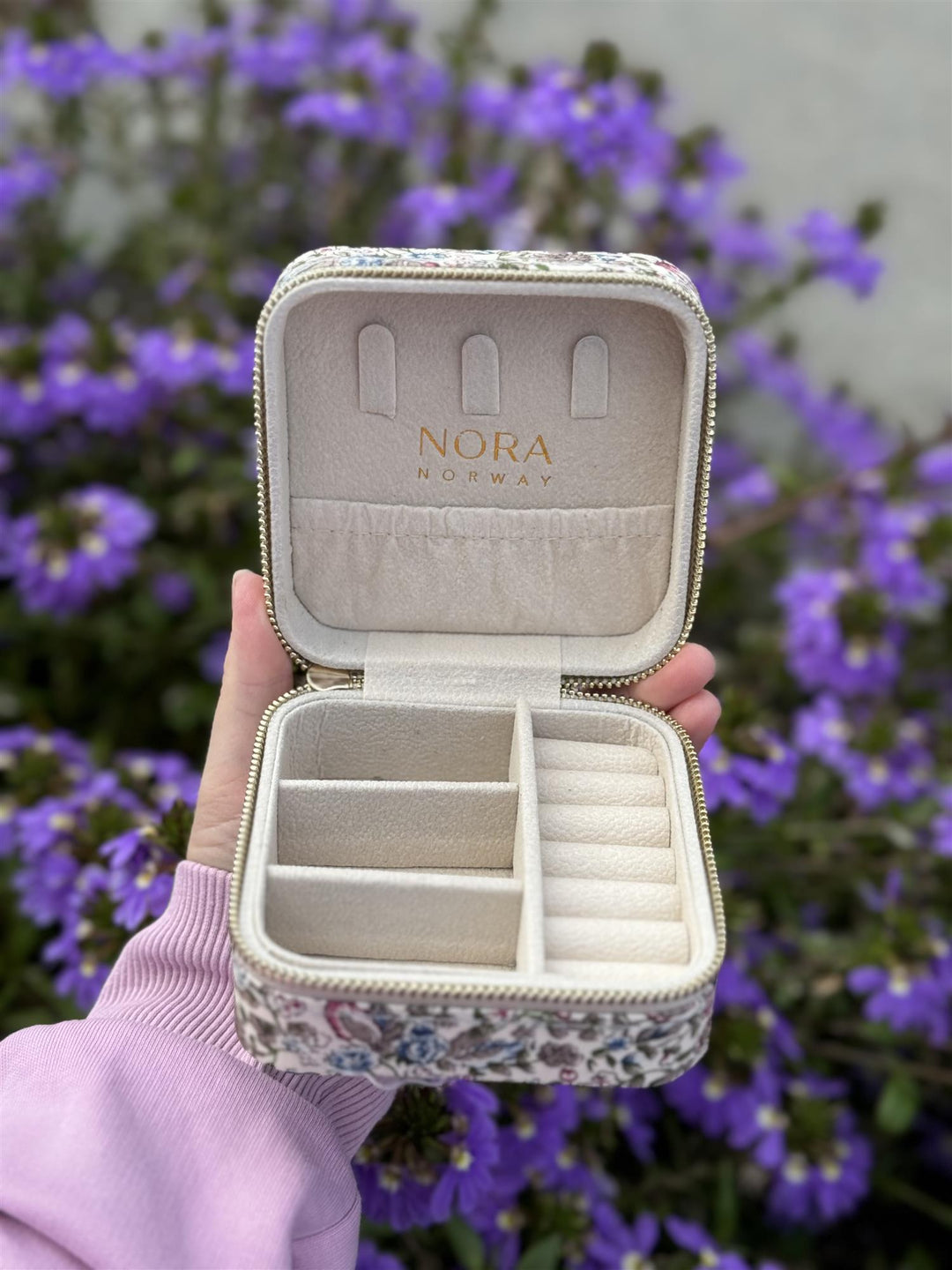 NORA Norway - Smykkeskrin - Blomster
