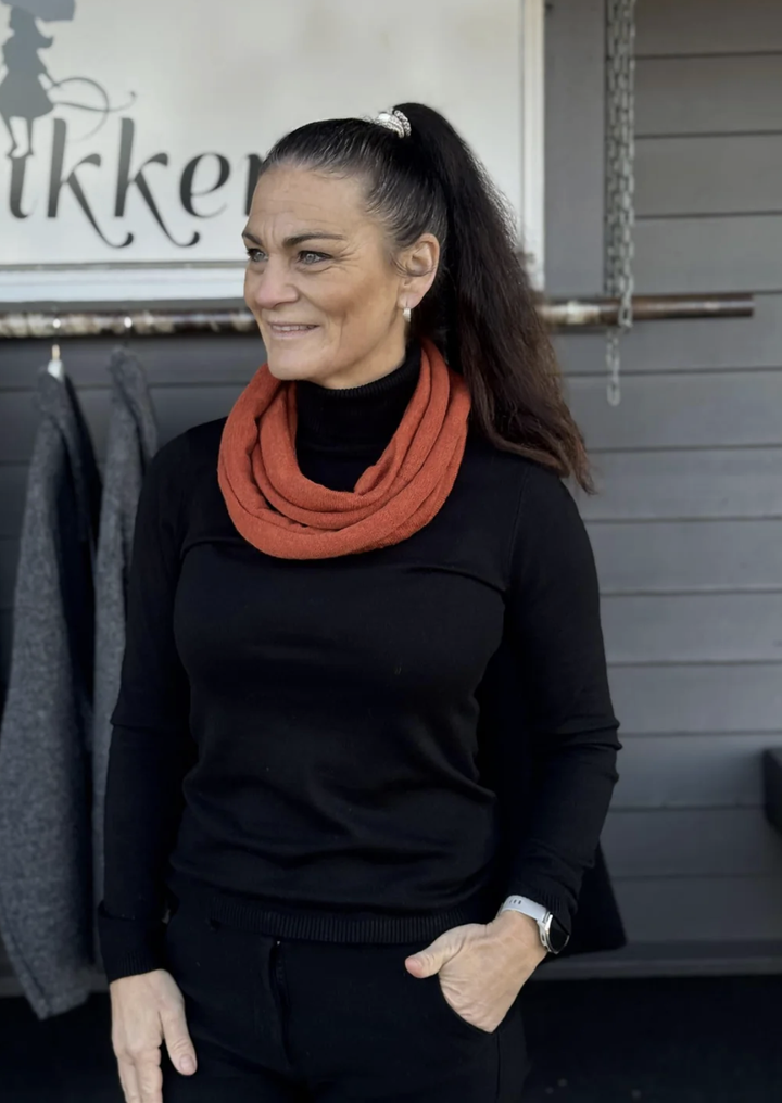 Kvitfjell Handbags - Tubeskjerf Rust