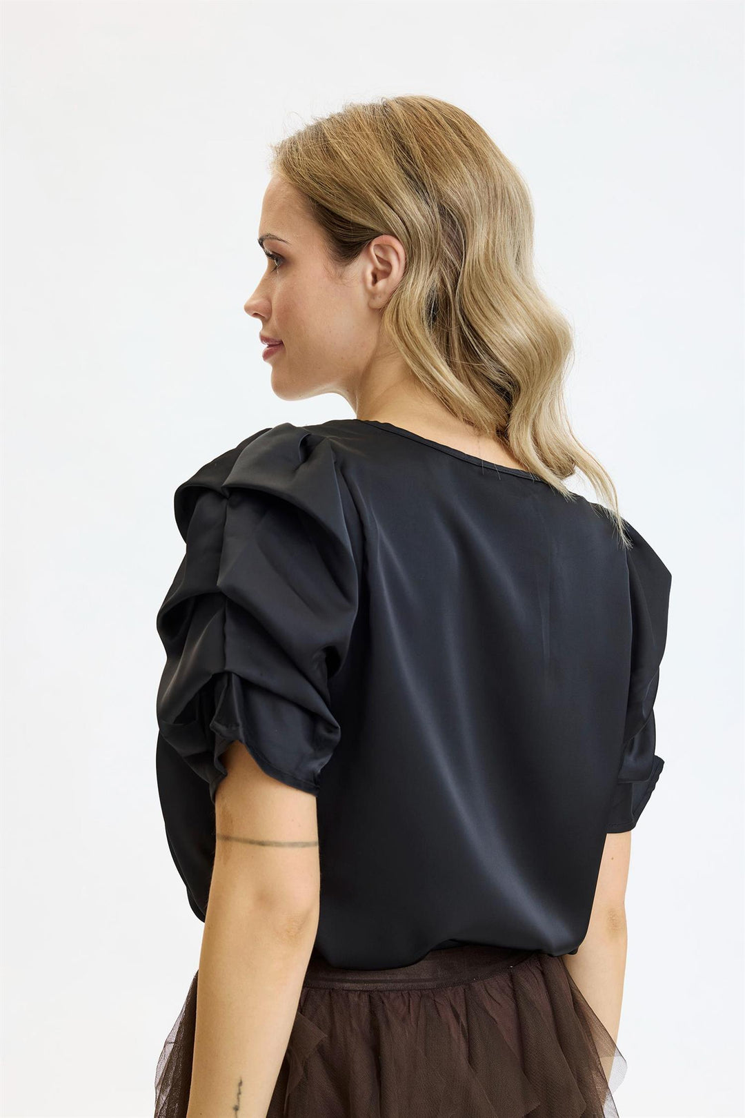In Front - Alexandra Bluse