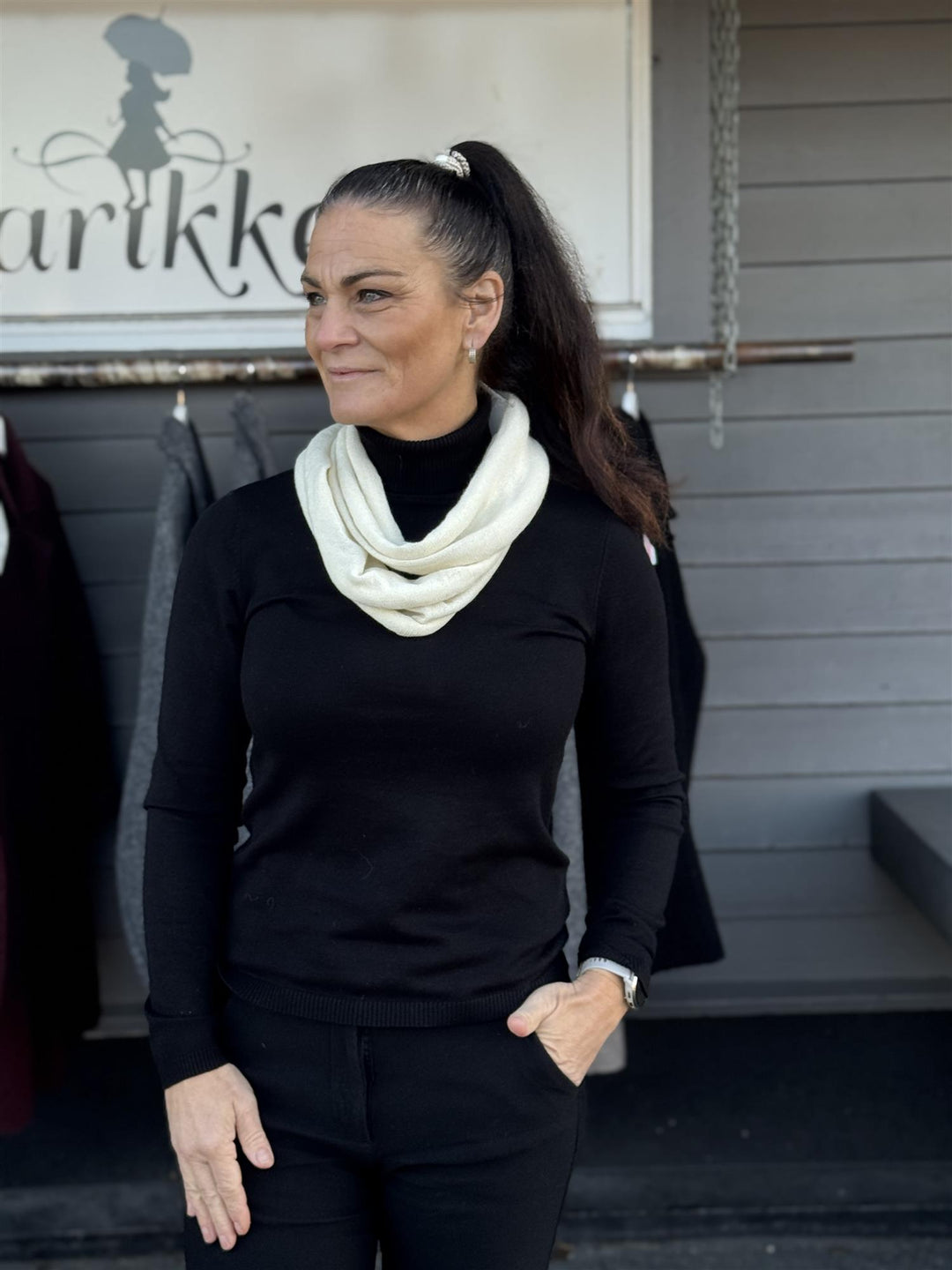 Kvitfjell Handbags - Tubeskjerf - Hvit 05