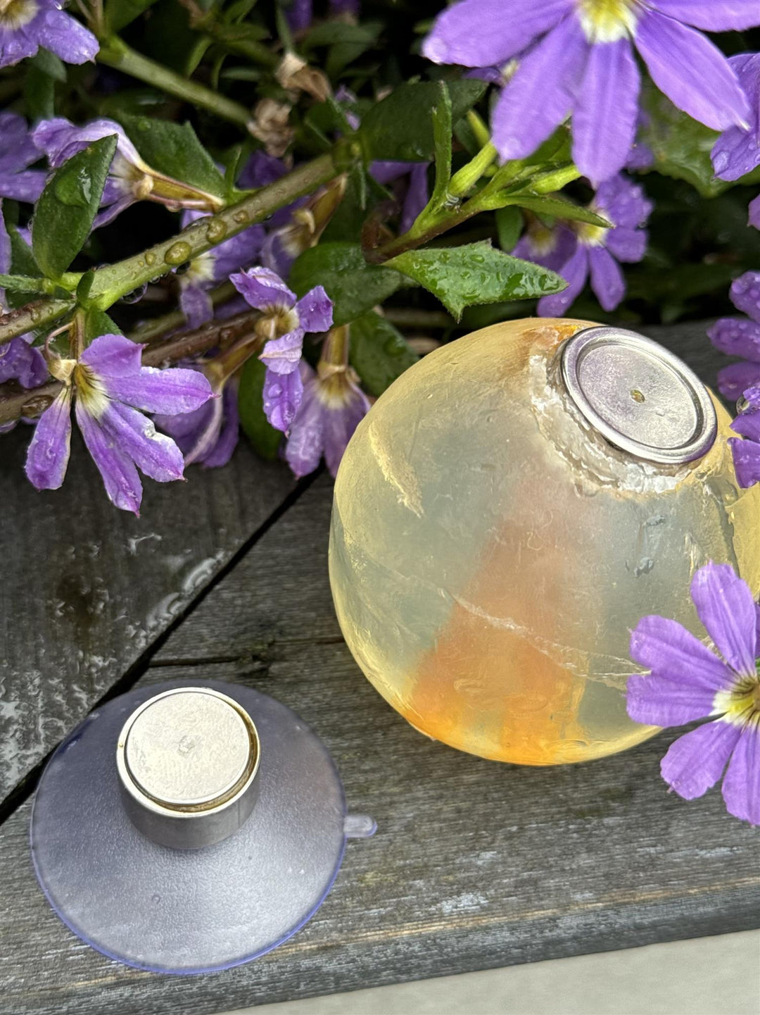 Stone Soap Spa - Såpeholder med sugekopp og magnet