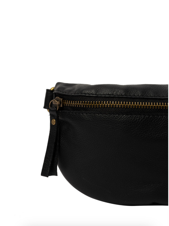 Redesigned - Gisela Bumbag - svart