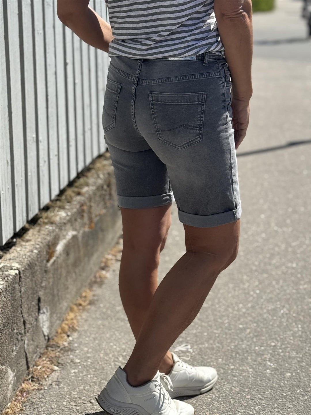 Cecil - Scarlett Shorts