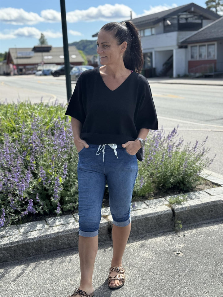 Drøbak Motehus - JAFFA Denim Capri Bukse med Strikk i Livet