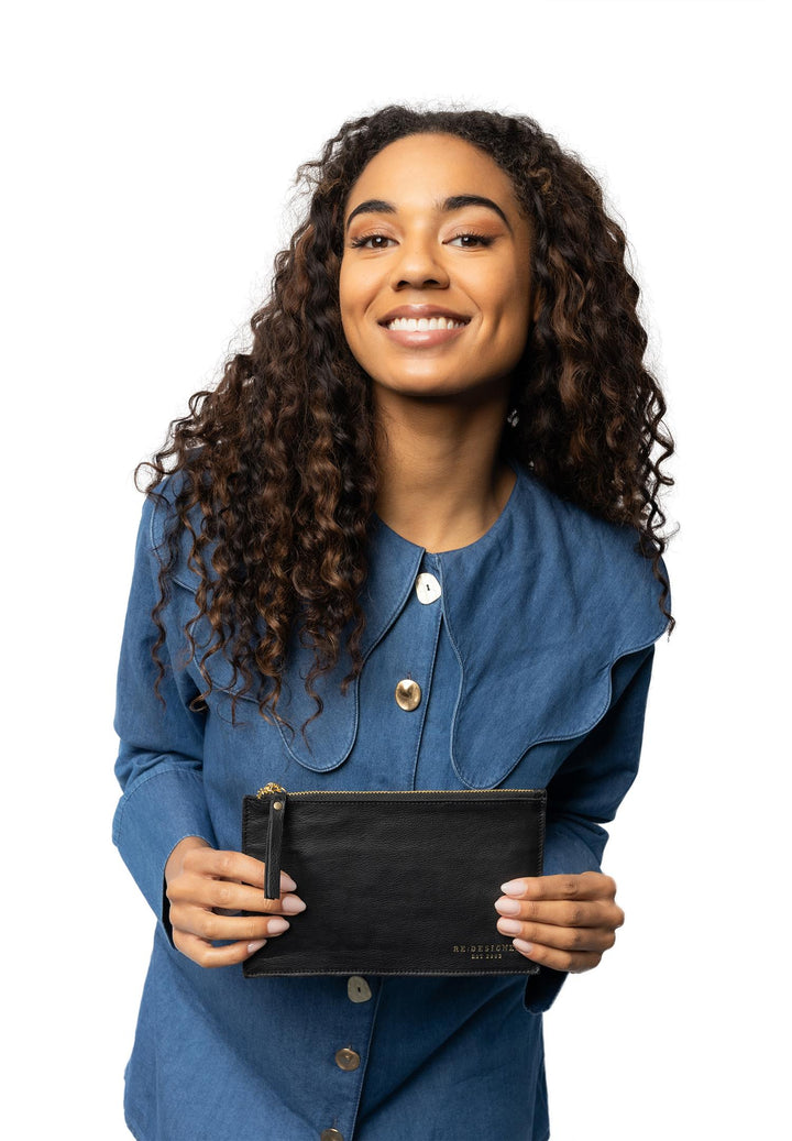 Redesigned - Faria Urban Clutch