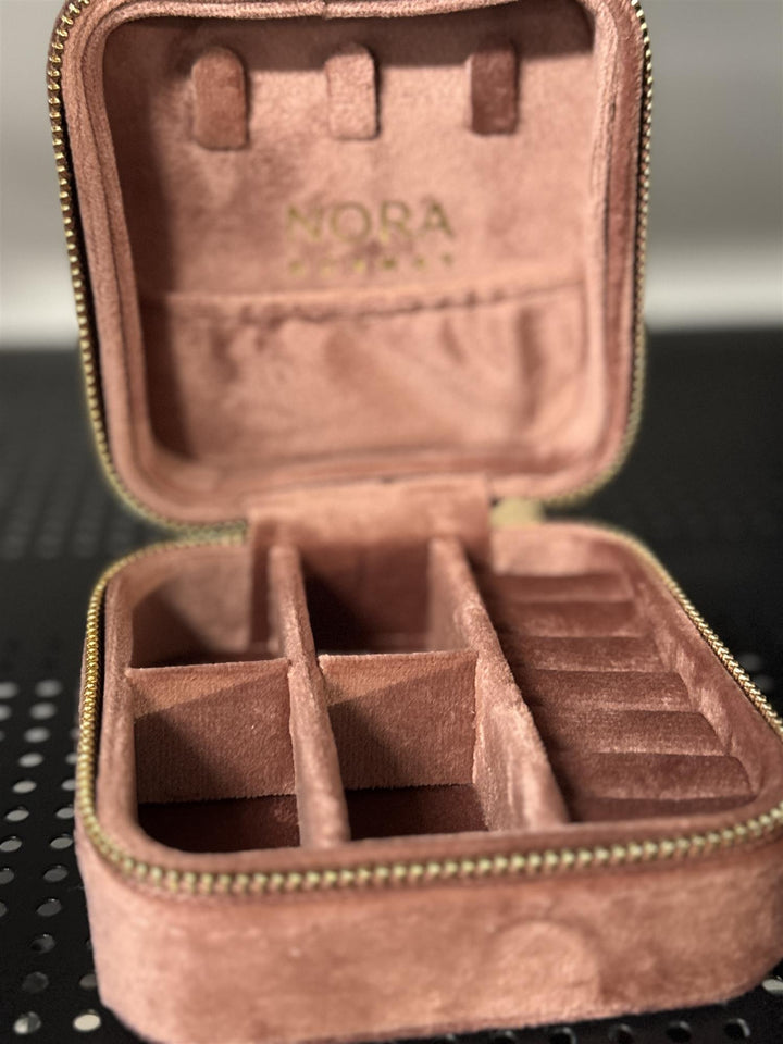 NORA Norway - Smykkeskrin - Dustypink