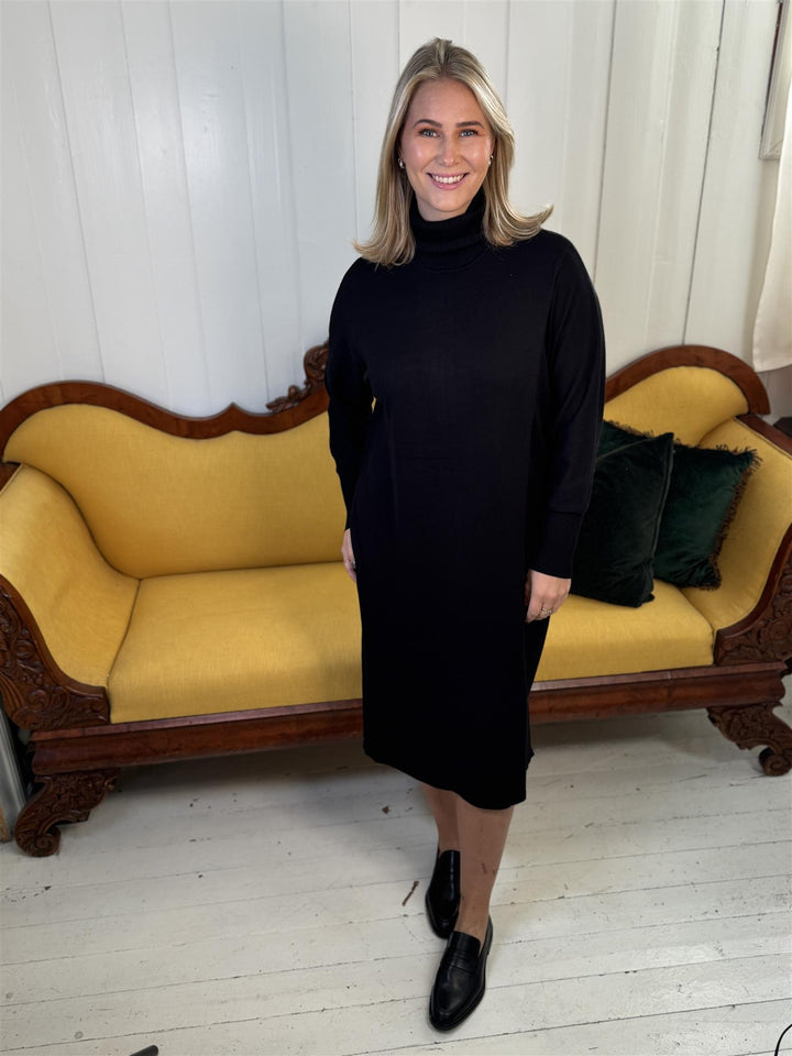 Culture - CUannemarie Rollneck Kjole