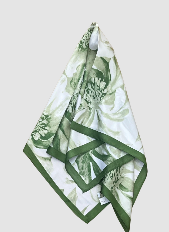 NORA Norway - Bandana skjerf - leaf green