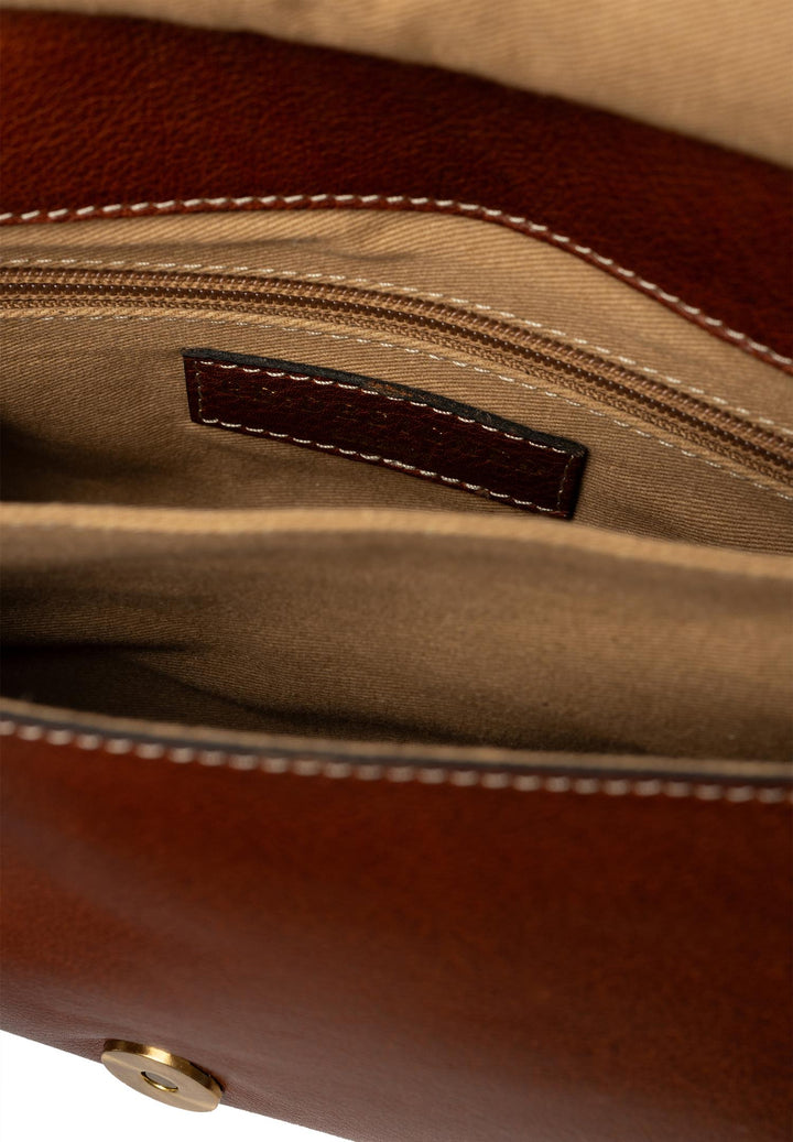 Redesigned - Milli Smal