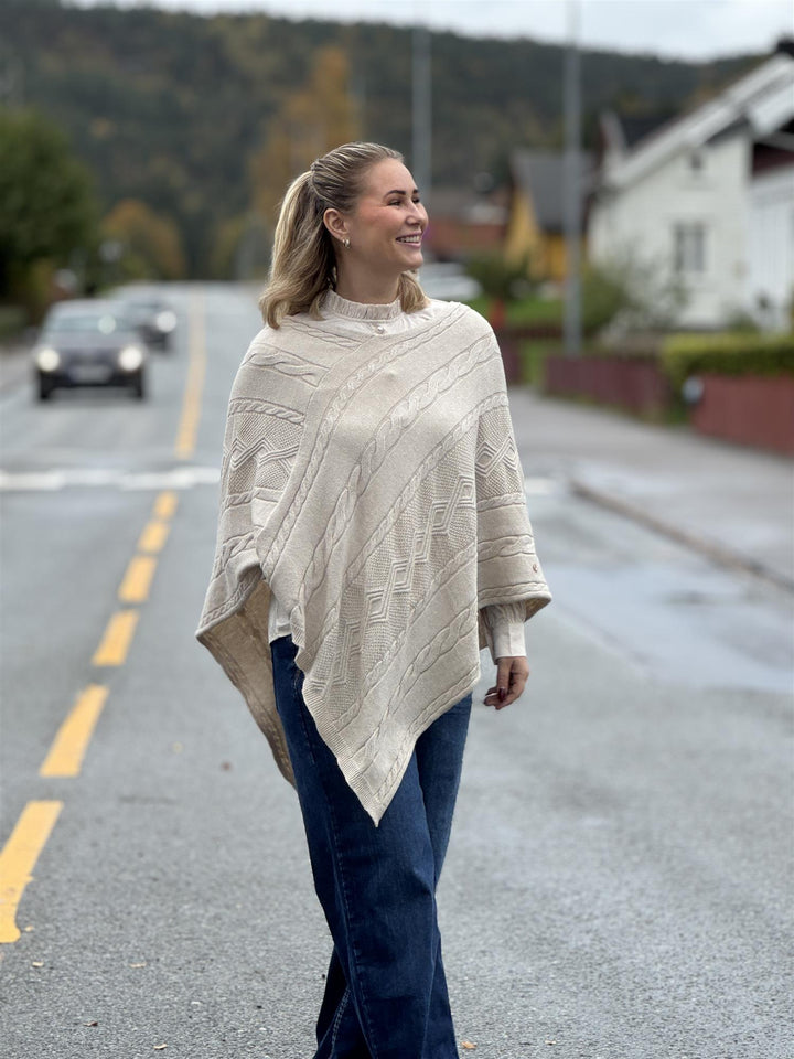 Cream - CRDela poncho