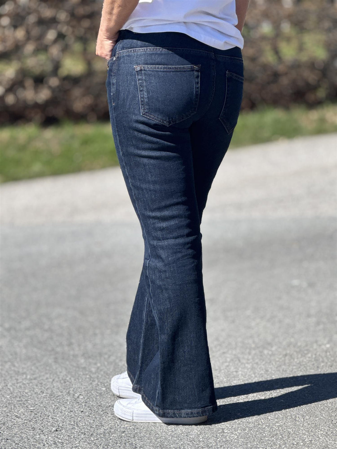 MY ESSENTIAL WARDROBE - LucyMW 139 Bootcut