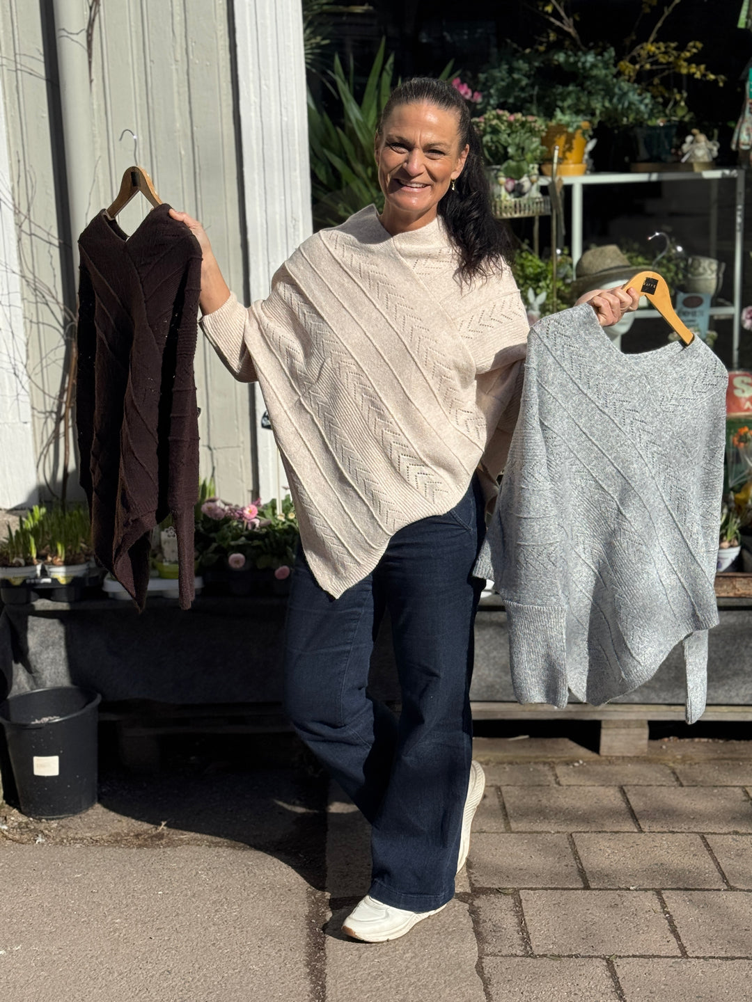 Cream - CRHoliday Strikket Poncho