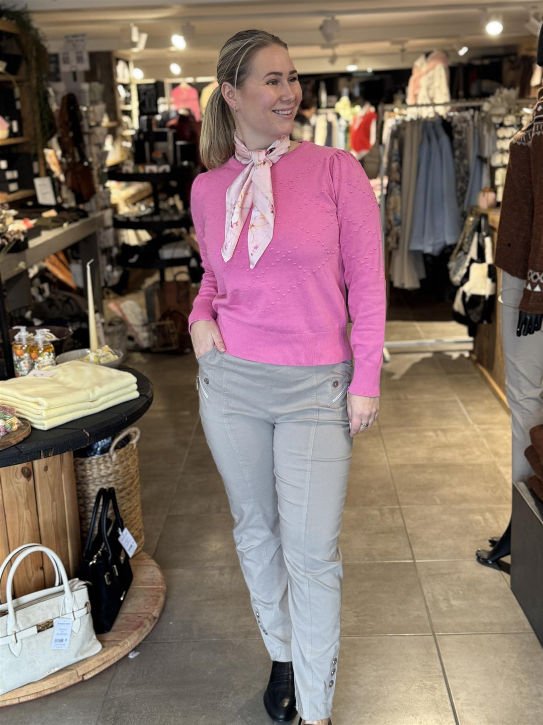 Drøbak Motehus - Cherry Berry Bukse - GREY