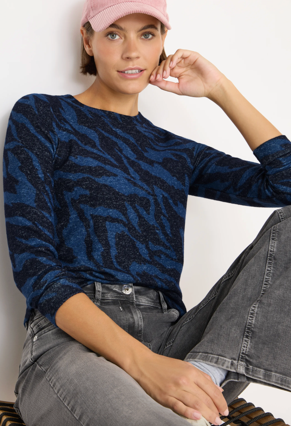 Cecil - cosy melange genser