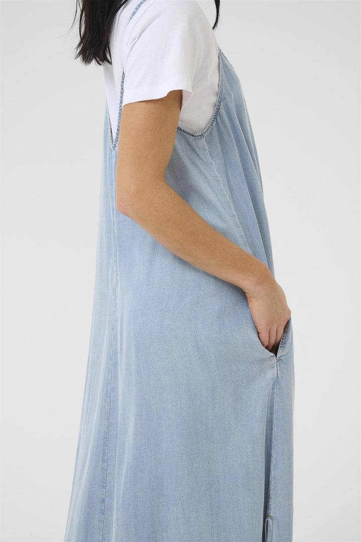 MY ESSENTIAL WARDROBE - NellyMW Stroppekjole