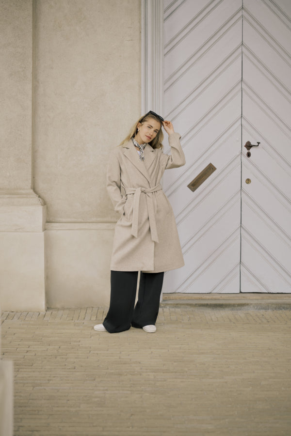 Kaffe Clothing - KASaturn jakke - Beige