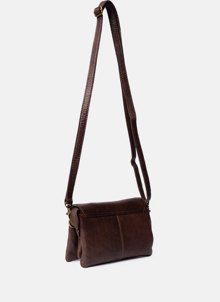 Redesigned - Claire urban - Woodsmoke