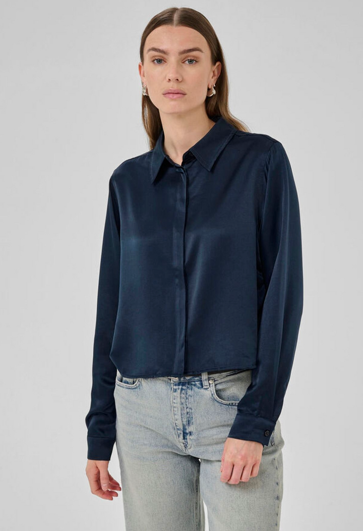 MY ESSENTIAL WARDROBE - EstelleMW Kort Skjorte