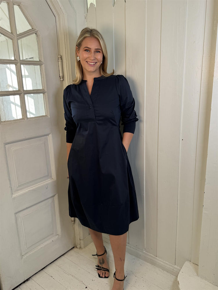 Culture - CUantoinett kjole med 3/4 lange ermer - Blå