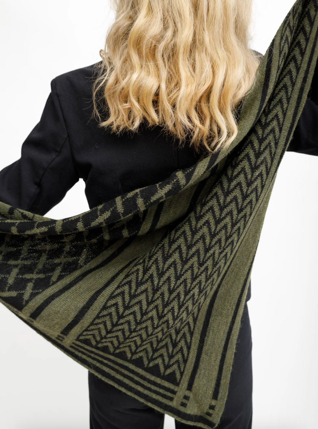 Black Colour - BCBEX Trekant skjerf/Sjal