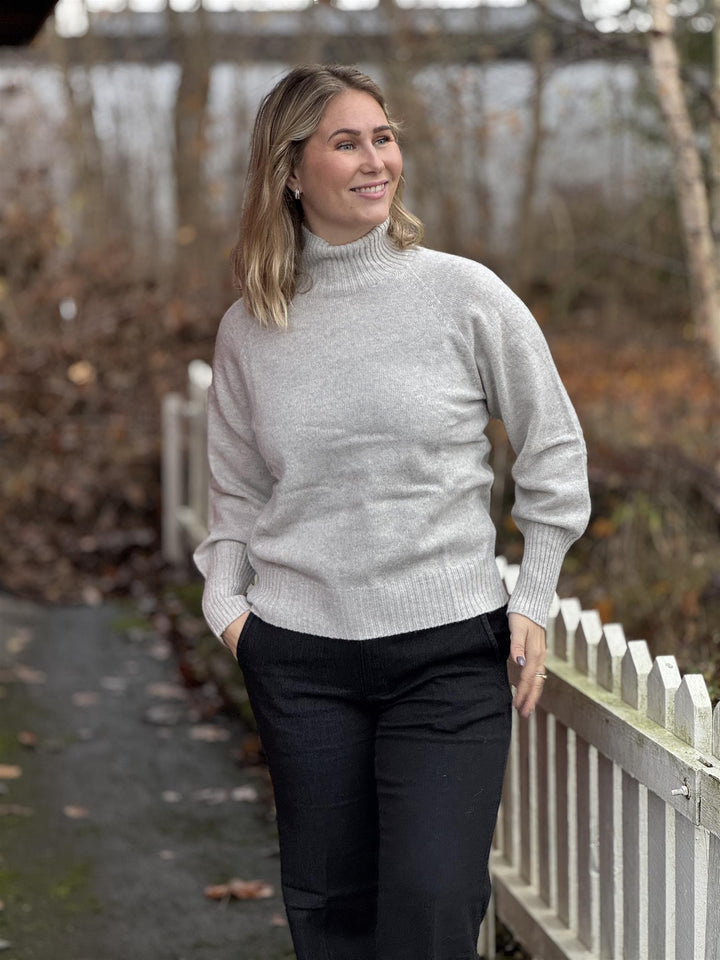 MY ESSENTIAL WARDROBE - MWTRACY Høyhalset genser
