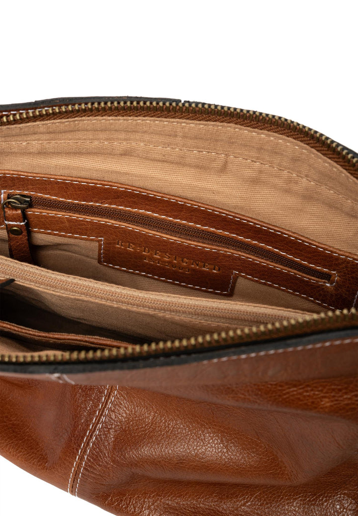 Redesigned - Lise small - Walnut