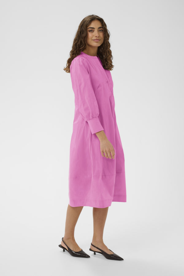 Culture - CUantoinett kjole med 3/4 lange ermer