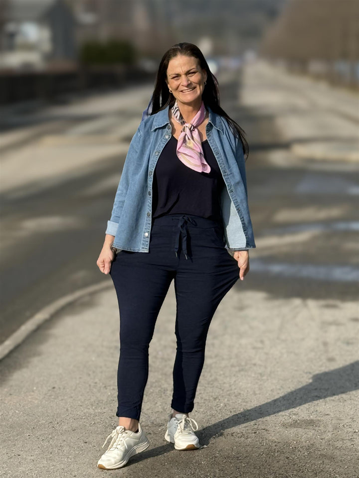 Drøbak Motehus - JAFFA Magic Bukse - Mørk Blå